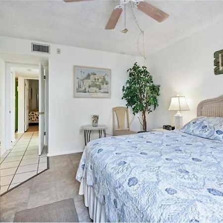 Siesta Key Escape Ground Floor Steps To Heated Pool And Free Trolley Apartment Exterior photo