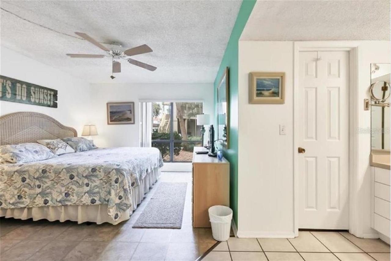 Siesta Key Escape Ground Floor Steps To Heated Pool And Free Trolley Apartment Exterior photo