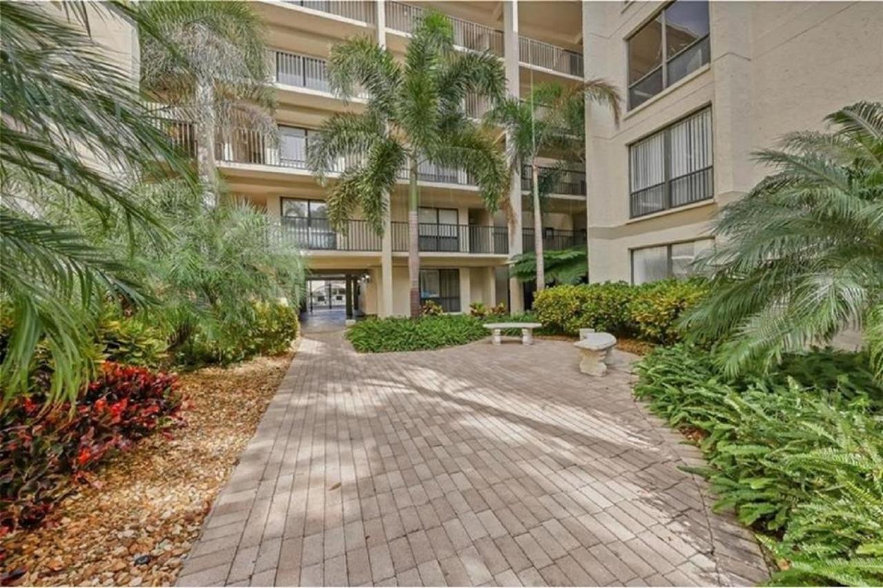 Siesta Key Escape Ground Floor Steps To Heated Pool And Free Trolley Apartment Exterior photo