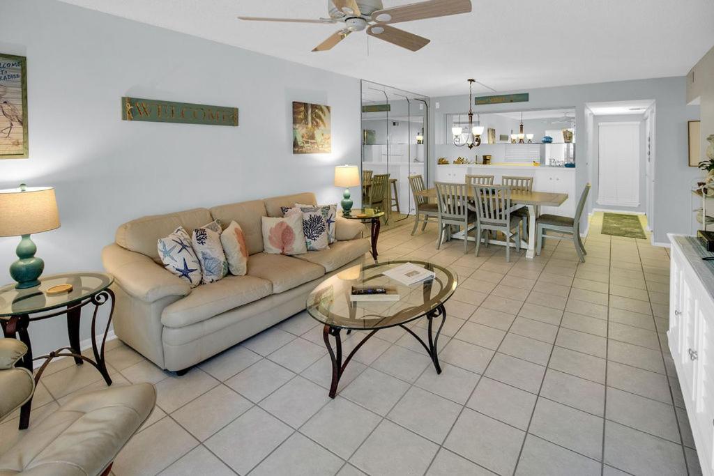 Siesta Key Escape Ground Floor Steps To Heated Pool And Free Trolley Apartment Exterior photo